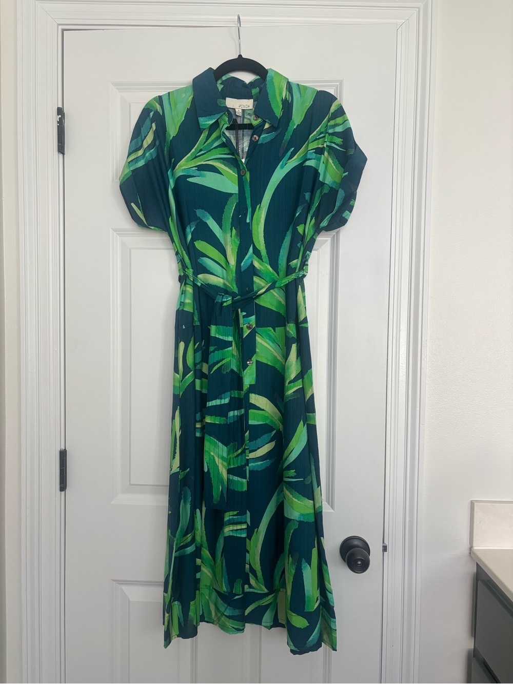Pinch Green Leaf Print Midi Shirt Dress